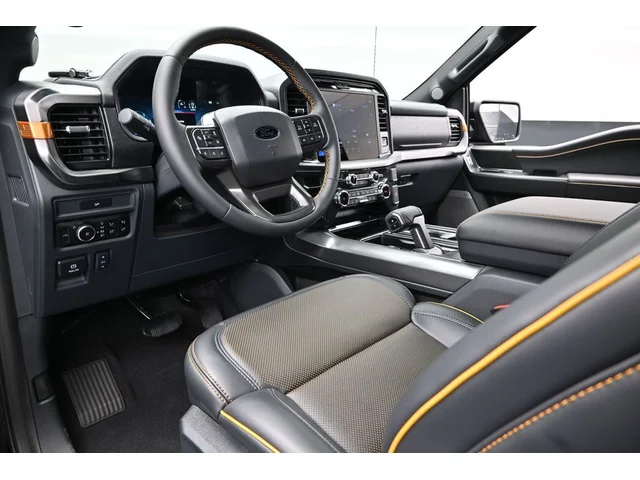 Nuevos FORD F-150 à Estados chez autogozo