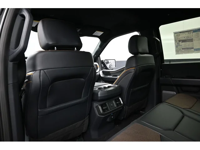 Nuevos FORD F-150 à Estados chez autogozo