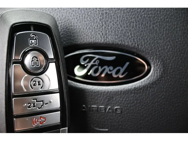 Nuevos FORD F-150 à Estados chez autogozo