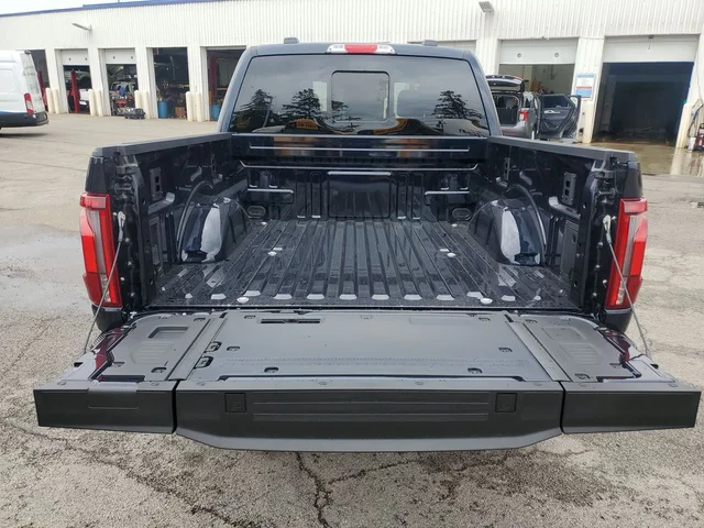 Nuevos FORD F-150 à Estados chez autogozo