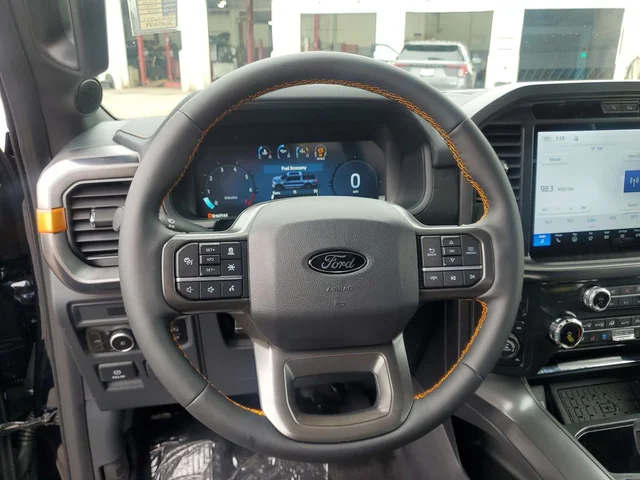 Nuevos FORD F-150 à Estados chez autogozo