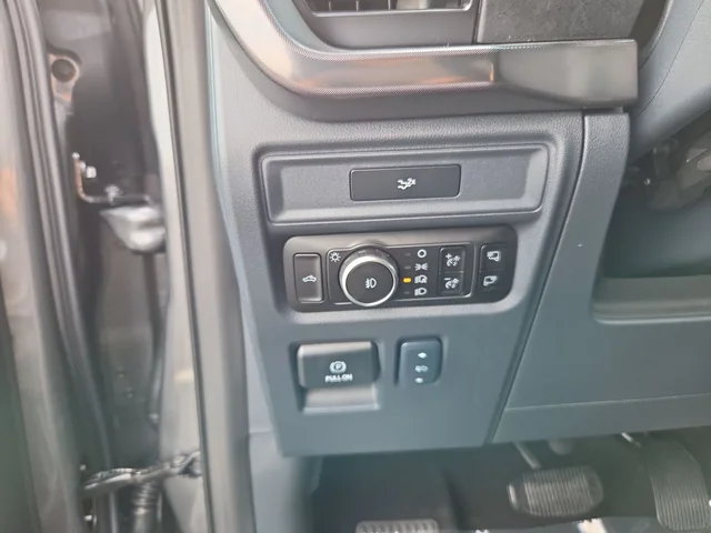 Nuevos FORD F-150 à Estados chez autogozo
