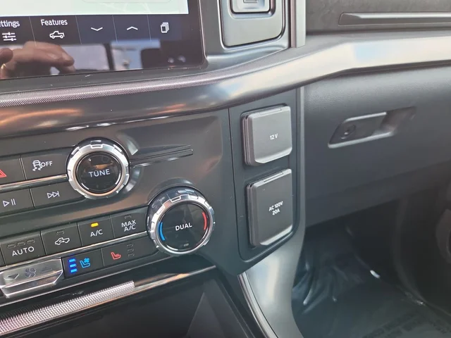 Nuevos FORD F-150 à Estados chez autogozo