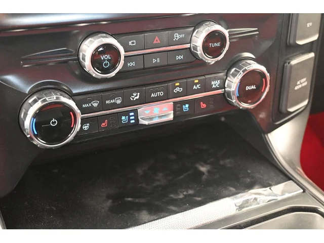 Nuevos FORD F-150 à Estados chez autogozo