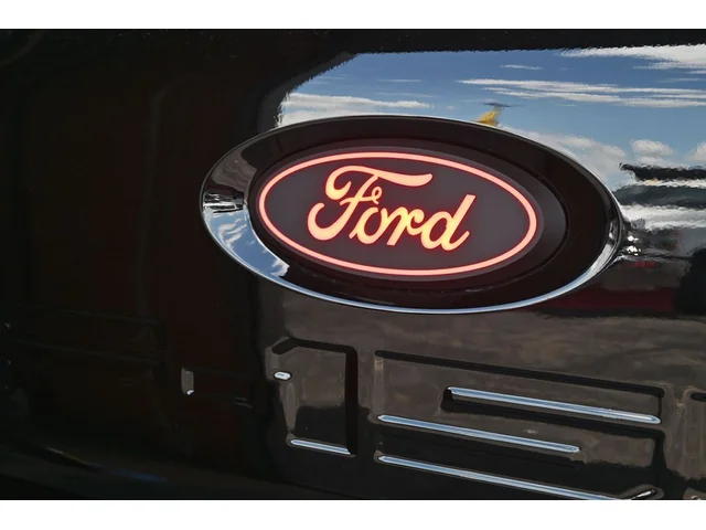 Nuevos FORD F-150 à Estados chez autogozo