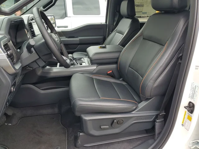 Nuevos FORD F-150 à Estados chez autogozo