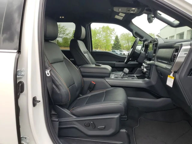 Nuevos FORD F-150 à Estados chez autogozo