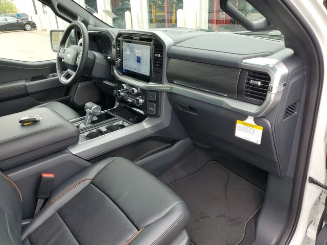 Nuevos FORD F-150 à Estados chez autogozo