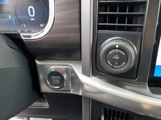 Nuevos FORD F-150 à Estados chez autogozo