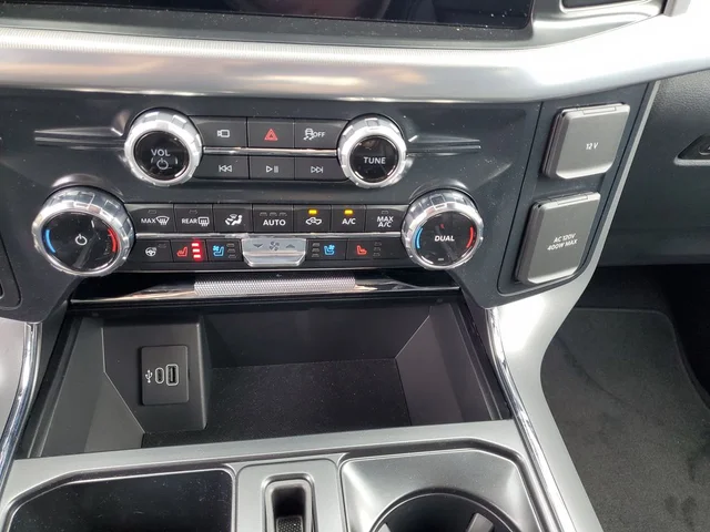 Nuevos FORD F-150 à Estados chez autogozo