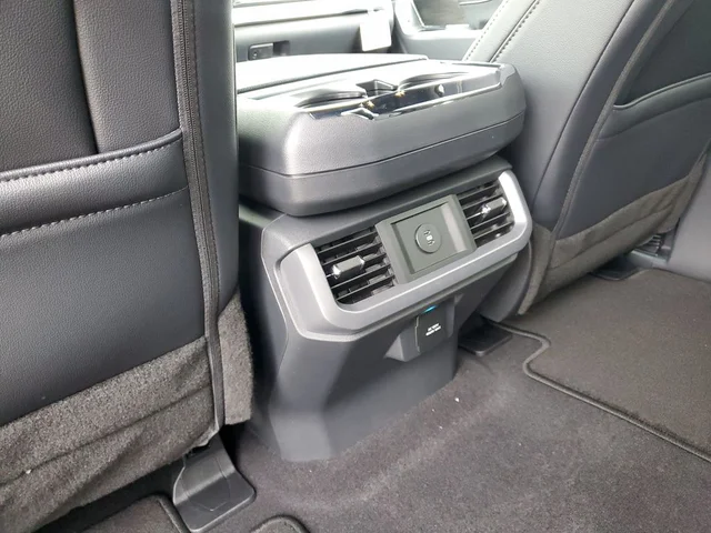 Nuevos FORD F-150 à Estados chez autogozo