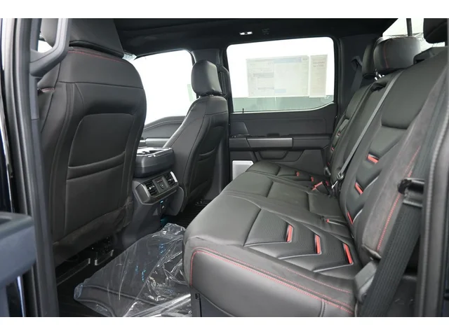 Nuevos FORD F-150 à Estados chez autogozo