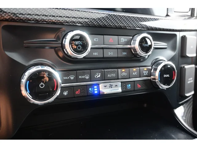 Nuevos FORD F-150 à Estados chez autogozo