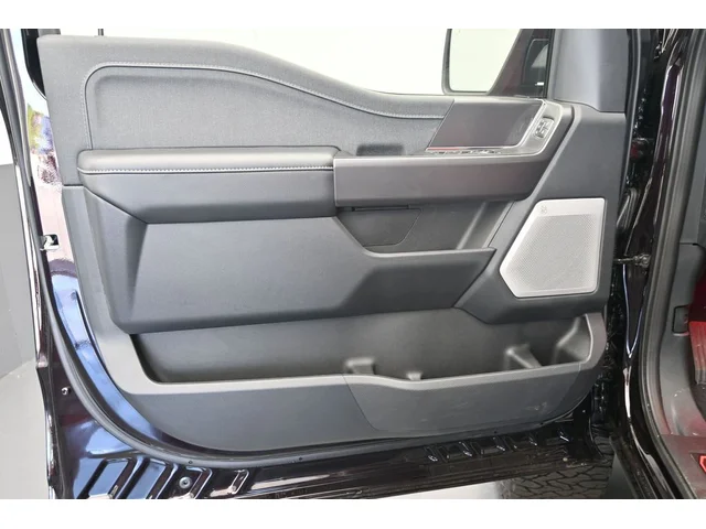 Nuevos FORD F-150 à Estados chez autogozo