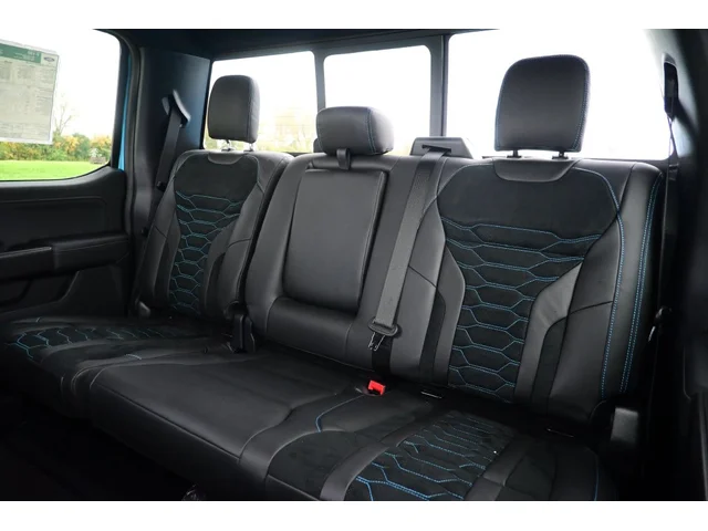 Nuevos FORD F-150 à Estados chez autogozo