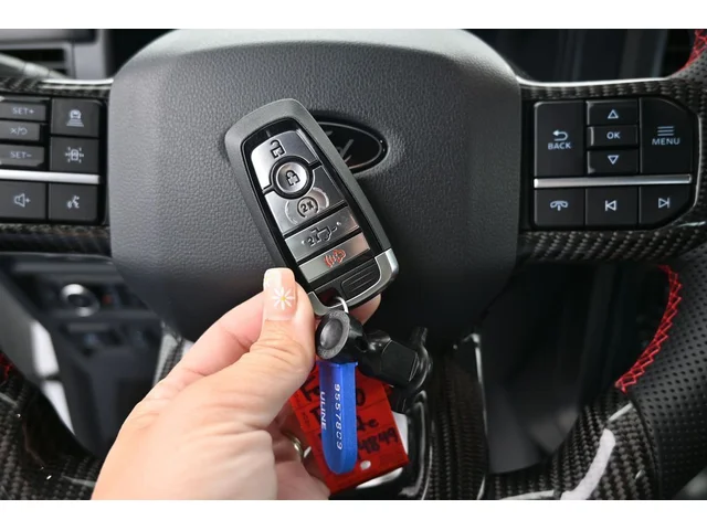 Nuevos FORD F-150 à Estados chez autogozo