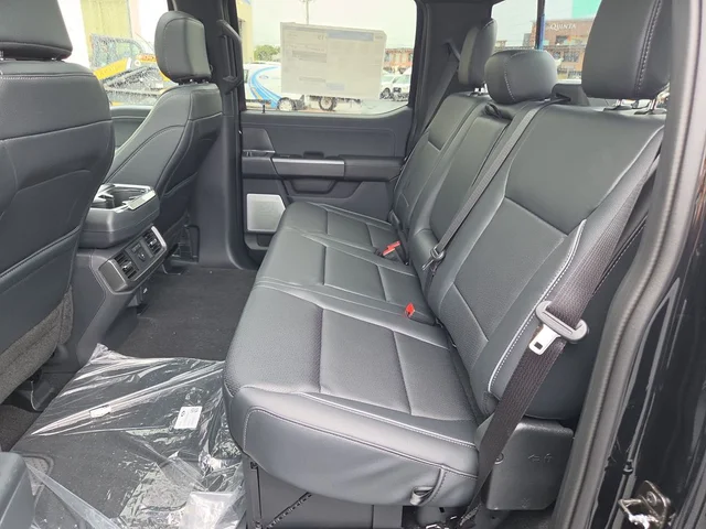 Nuevos FORD F-150 à Estados chez autogozo