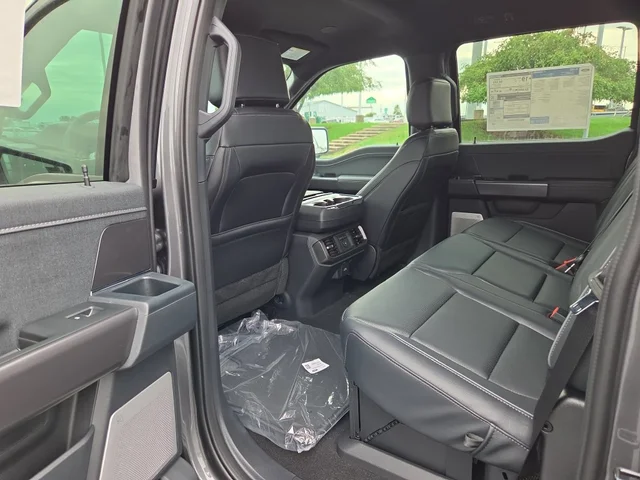 Nuevos FORD F-150 à Estados chez autogozo