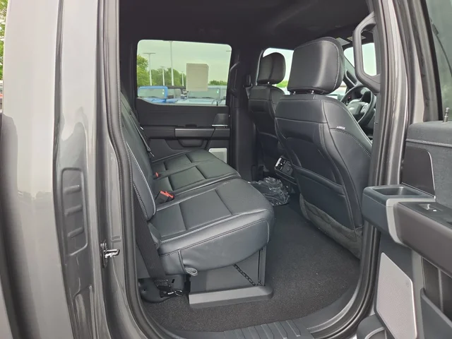Nuevos FORD F-150 à Estados chez autogozo