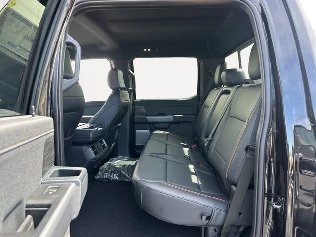Nuevos FORD F-150 à Estados chez autogozo