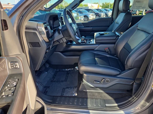 Nuevos FORD F-150 à Estados chez autogozo