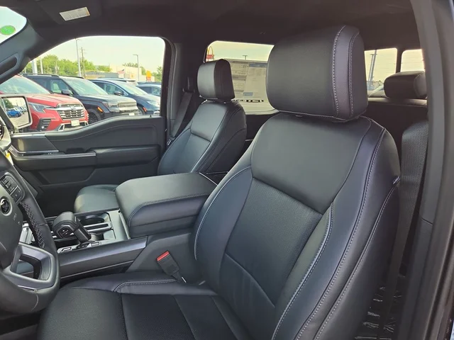 Nuevos FORD F-150 à Estados chez autogozo