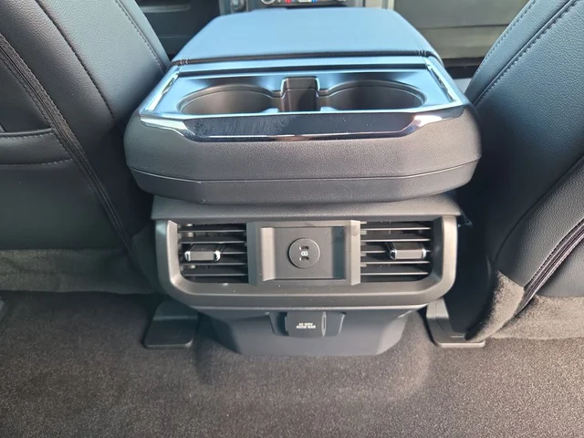 Nuevos FORD F-150 à Estados chez autogozo