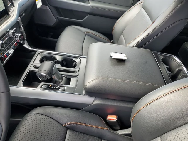 Nuevos FORD F-150 à Estados chez autogozo