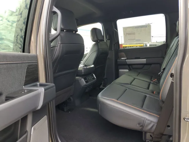 Nuevos FORD F-150 à Estados chez autogozo