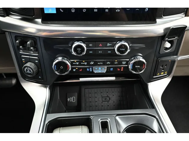 Nuevos FORD F-150 à Estados chez autogozo