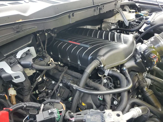 Nuevos FORD F-150 à Estados chez autogozo