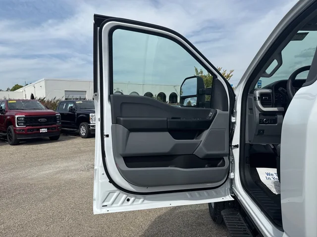 Nuevos FORD F-350SD à Estados chez autogozo