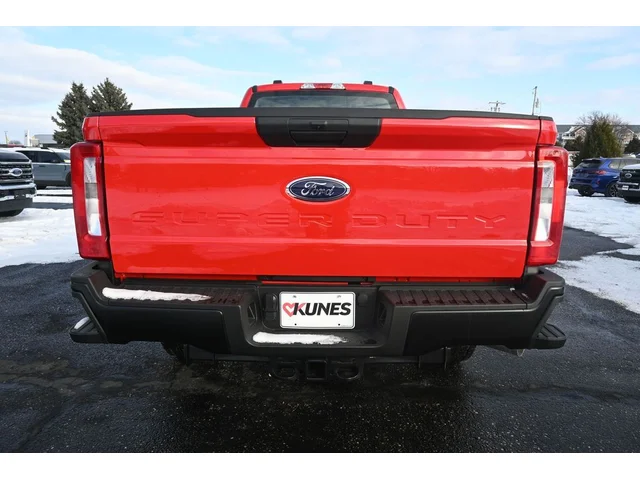 Nuevos FORD F-350SD à Estados chez autogozo