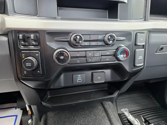 Nuevos FORD F-350SD à Estados chez autogozo