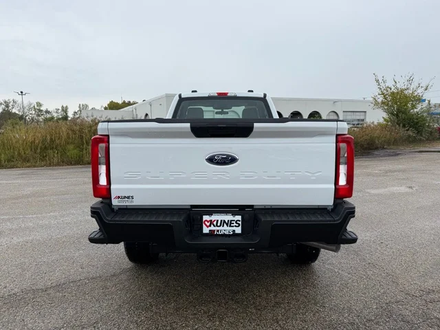 Nuevos FORD F-350SD à Estados chez autogozo