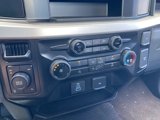 Nuevos FORD F-350SD à Estados chez autogozo