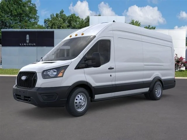 Nuevos FORD TRANSIT-350 at Maplecrest Ford Lincoln of Union in Vauxhall