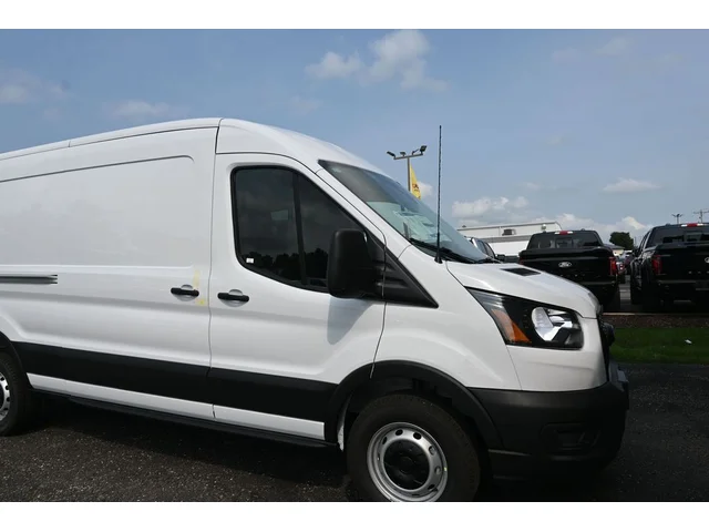 Nuevos FORD TRANSIT-150 à Estados chez autogozo