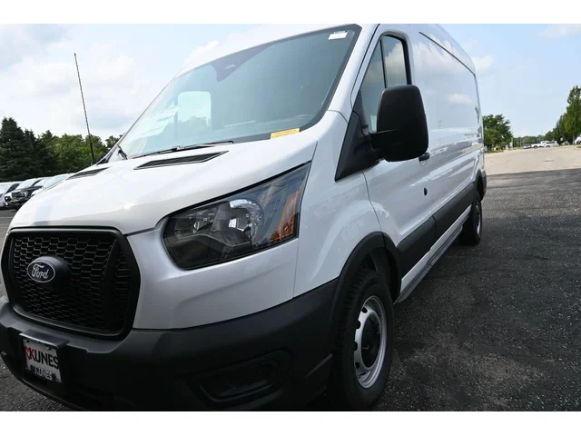 Nuevos FORD TRANSIT-150 à Estados chez autogozo