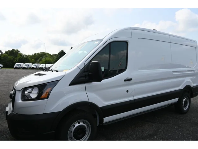 Nuevos FORD TRANSIT-150 à Estados chez autogozo