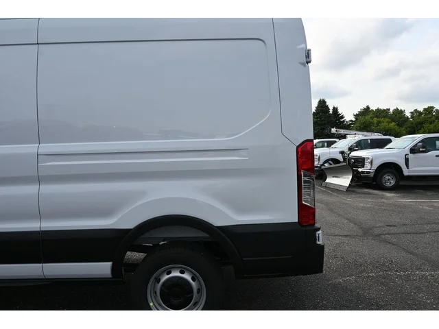 Nuevos FORD TRANSIT-150 à Estados chez autogozo