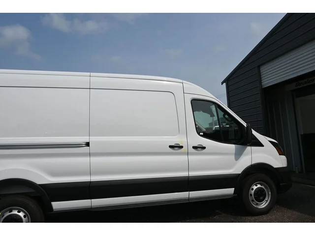 Nuevos FORD TRANSIT-150 à Estados chez autogozo