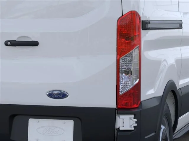 Nuevos FORD TRANSIT-150 at Maplecrest Ford Lincoln of Union in Vauxhall