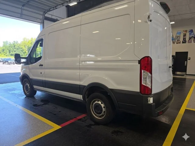 SEMINUEVOS FORD Transit-250 a Estados en autogozo