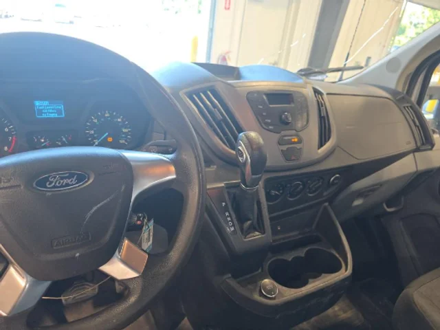 SEMINUEVOS FORD Transit-250 a Estados en autogozo