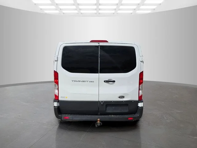 SEMINUEVOS FORD Transit-250 a Estados en autogozo