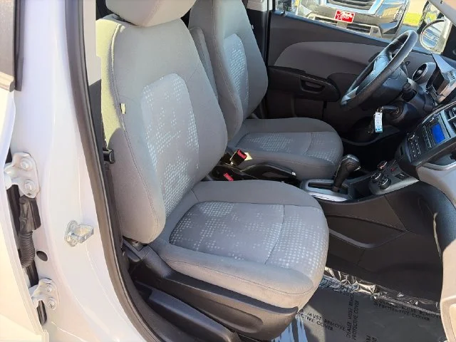 SEMINUEVOS CHEVROLET Sonic a Estados en autogozo
