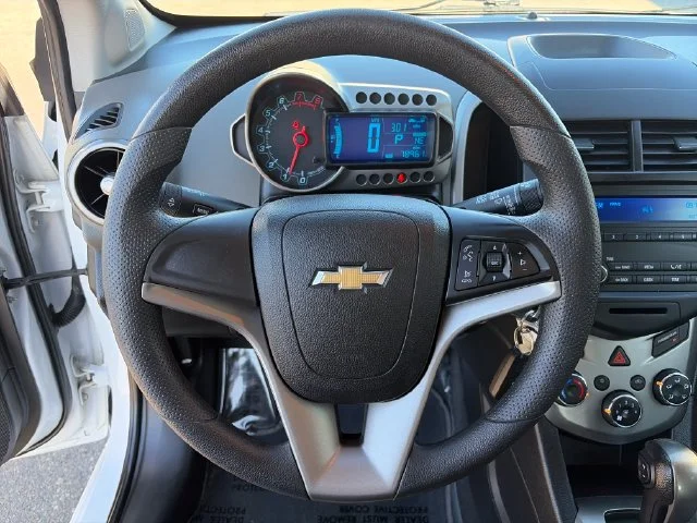 SEMINUEVOS CHEVROLET Sonic a Estados en autogozo