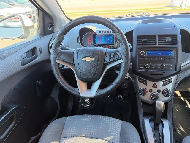 SEMINUEVOS CHEVROLET Sonic a Estados en autogozo