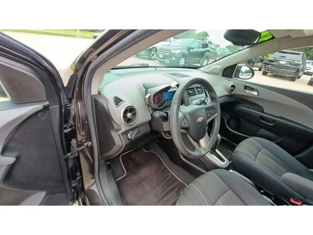 SEMINUEVOS CHEVROLET Sonic a Estados en autogozo
